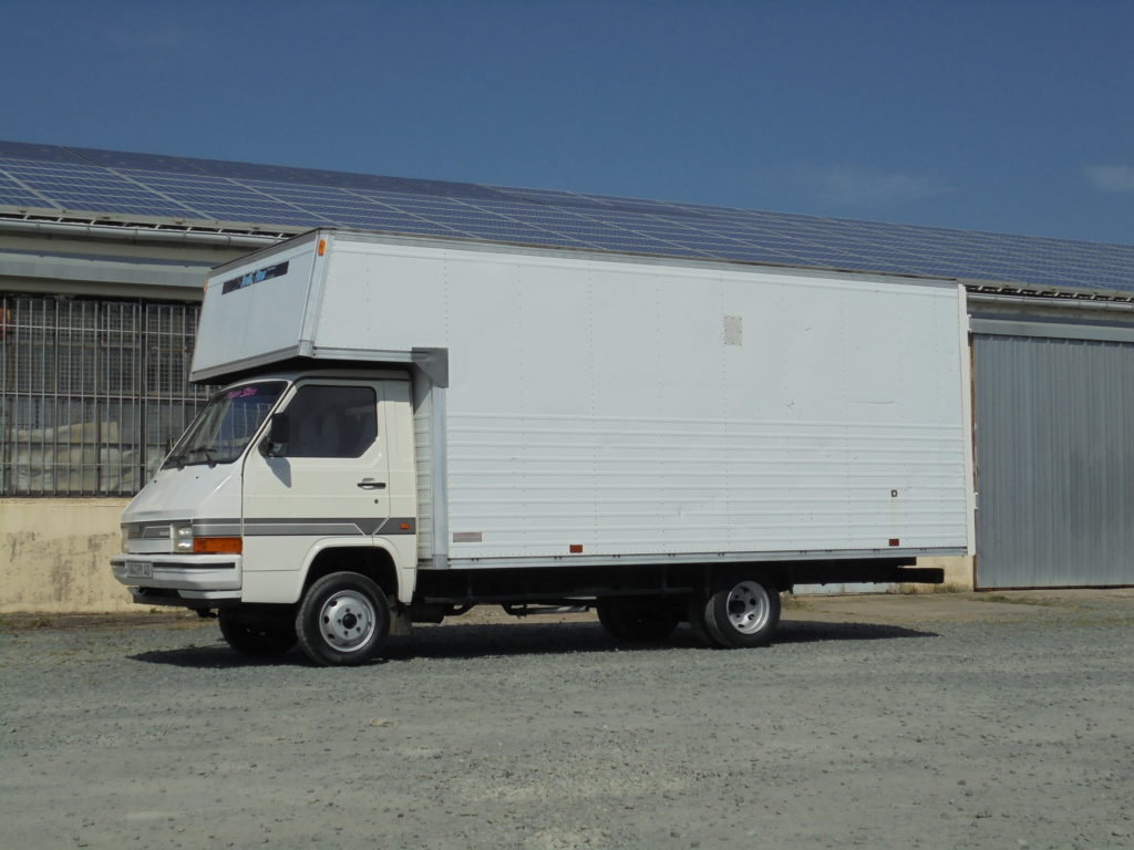 Nissan Trade caisse capucine 30 m3