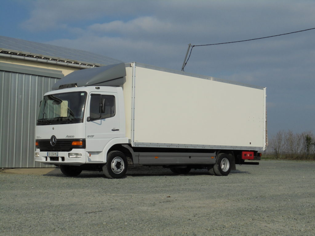 Mercedes 917 Atego 40 m3