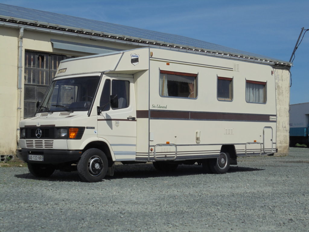 Mercedes 410 Notin camping car