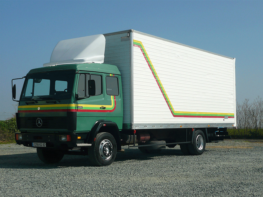 Mercedes 1317 cabine approfondie