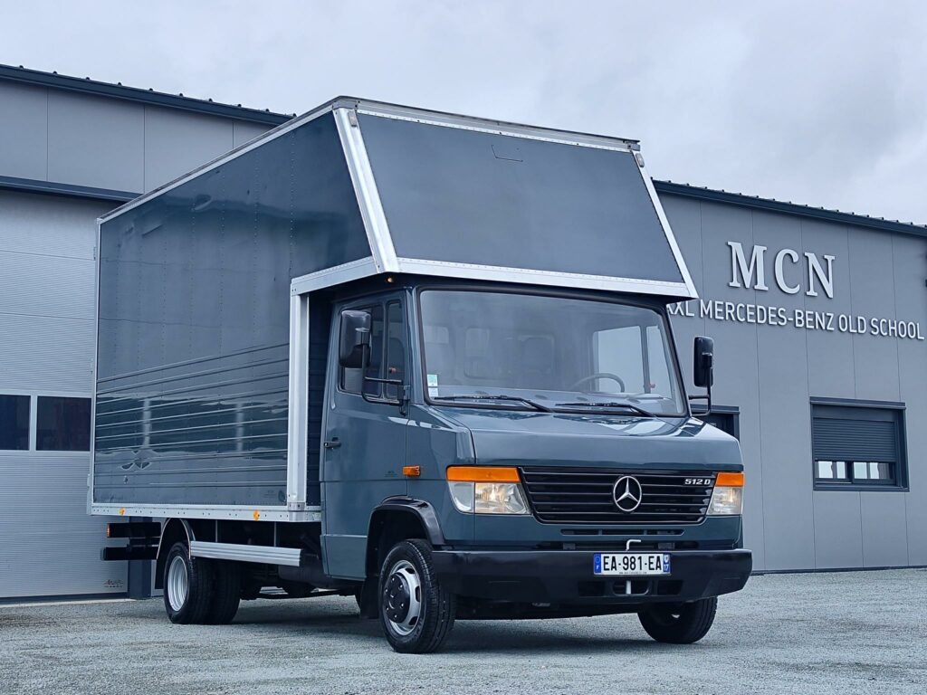 Mercedes 512 Vario caisse capucine alu 30 m3