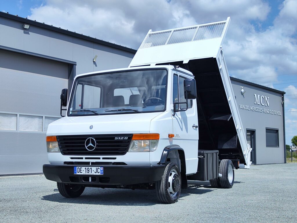 Mercedes 512 Vario benne 3.5T