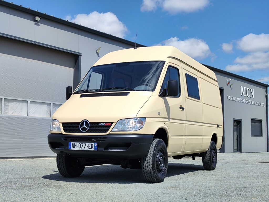 Mercedes 311 CDI Sprinter 4x4 W903 fourgon - Préparation complète