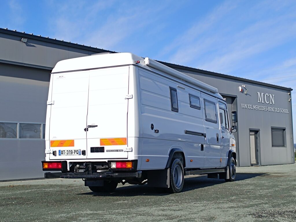 Mercedes 814 Vario fourgon XXL aménagé VASP caravane 6 places