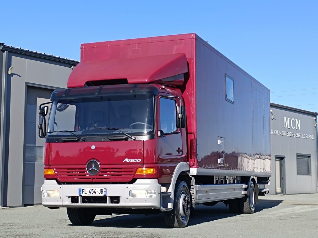 Mercedes 1223 Atego camion aménagé autonome