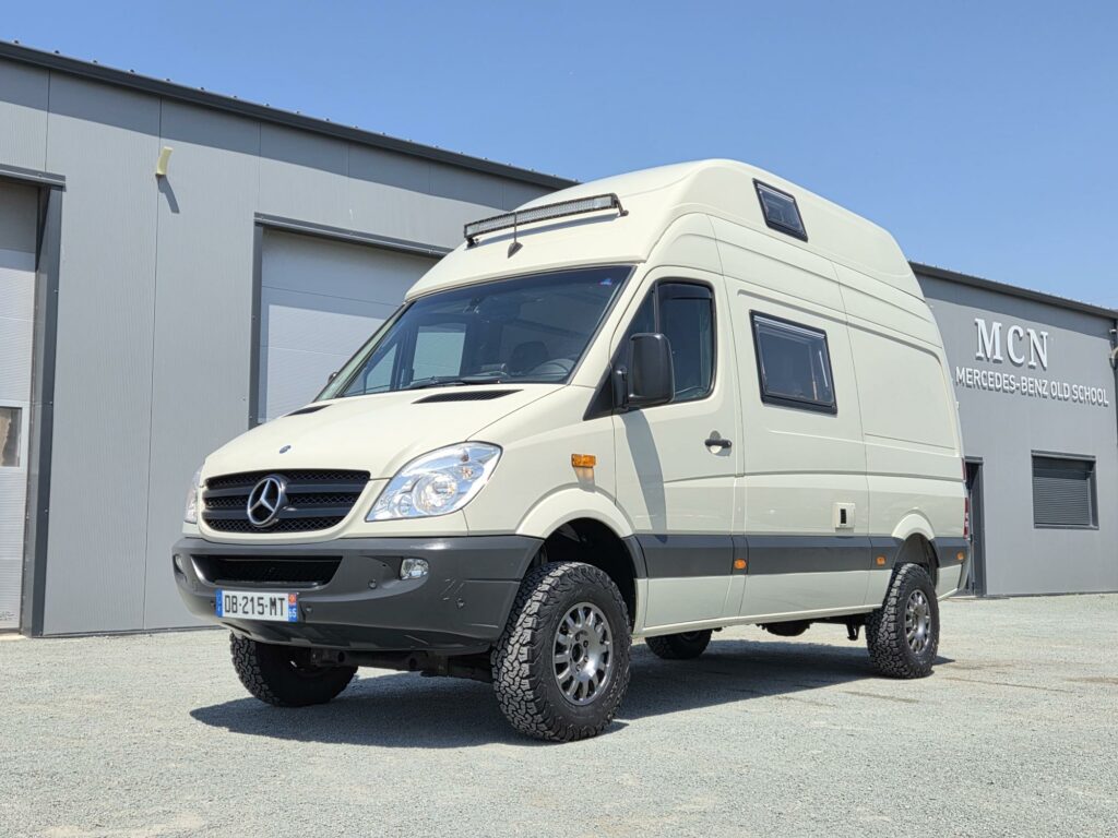 Mercedes 319 CDI Sprinter 4x4 aménagé