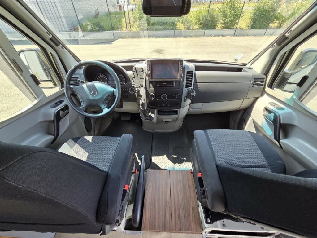 Mercedes 319 CDI Sprinter 4x4 aménagé