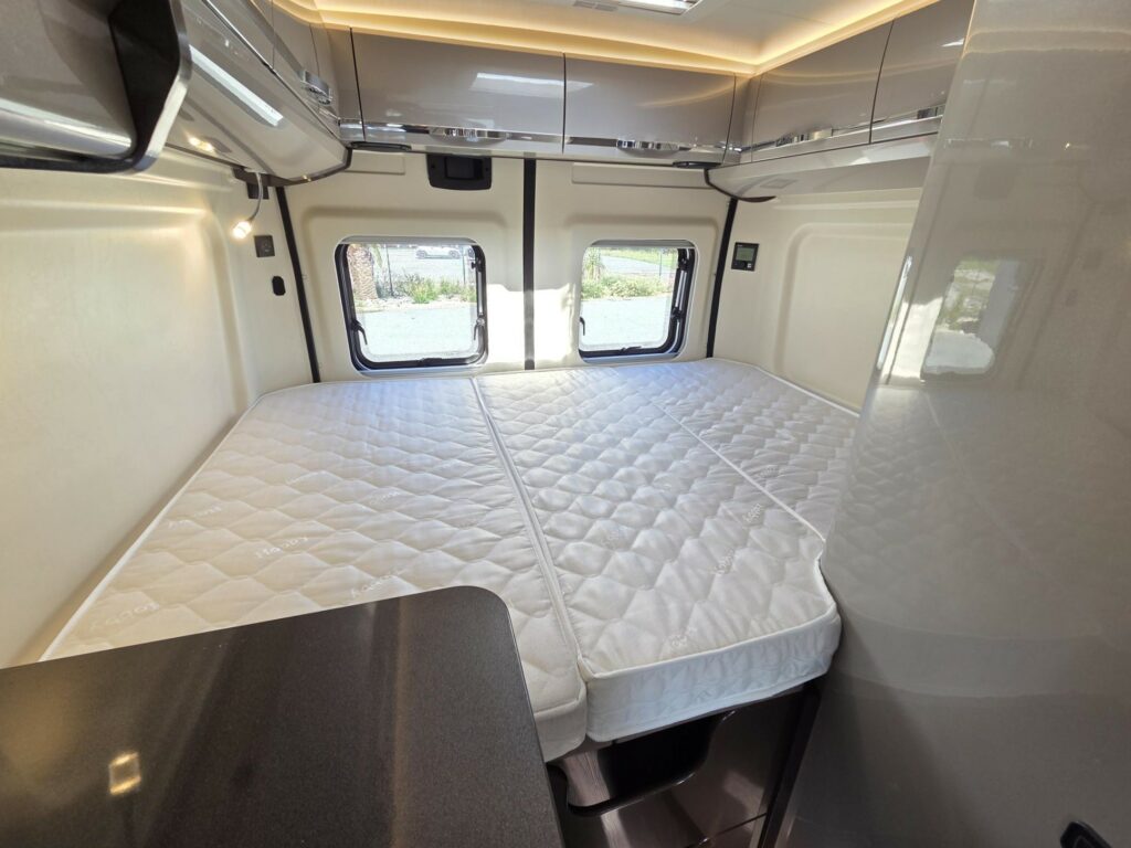 Fiat Ducato 4x4 Dangel - Hobby Vantana K60FT Luxe Edition