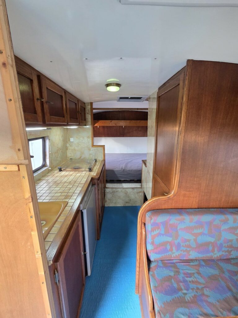 Mercedes L613D Jumbo fourgon XXL aménagé