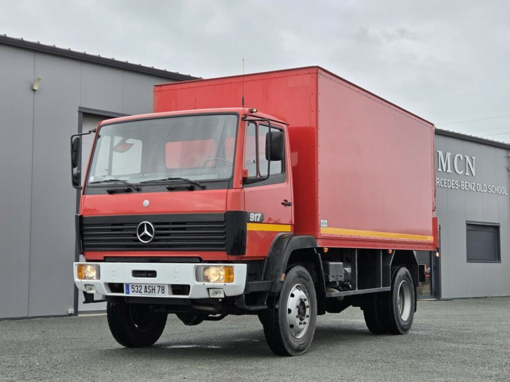 Mercedes 917 AK 4x4 - Caisse polyfond