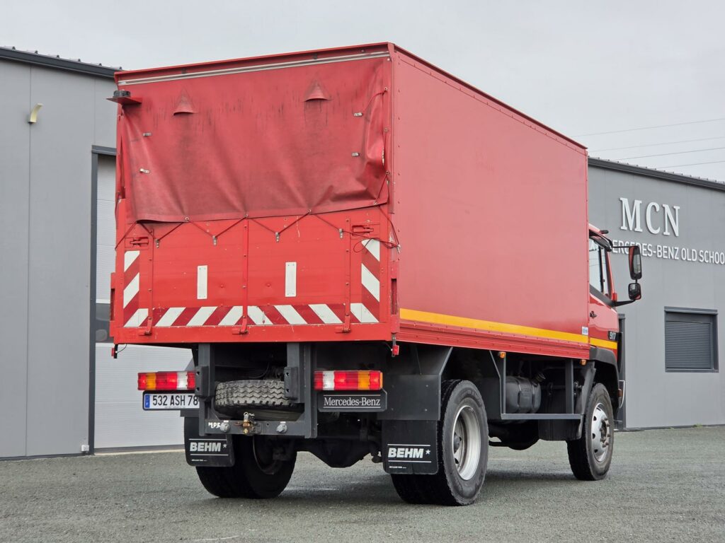 Mercedes 917 AK 4x4 - Caisse polyfond