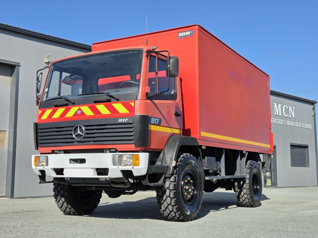 Mercedes 917 AK 4x4 - Caisse polyfond